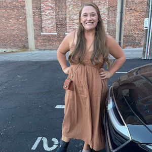 Meet your Posher, Emily